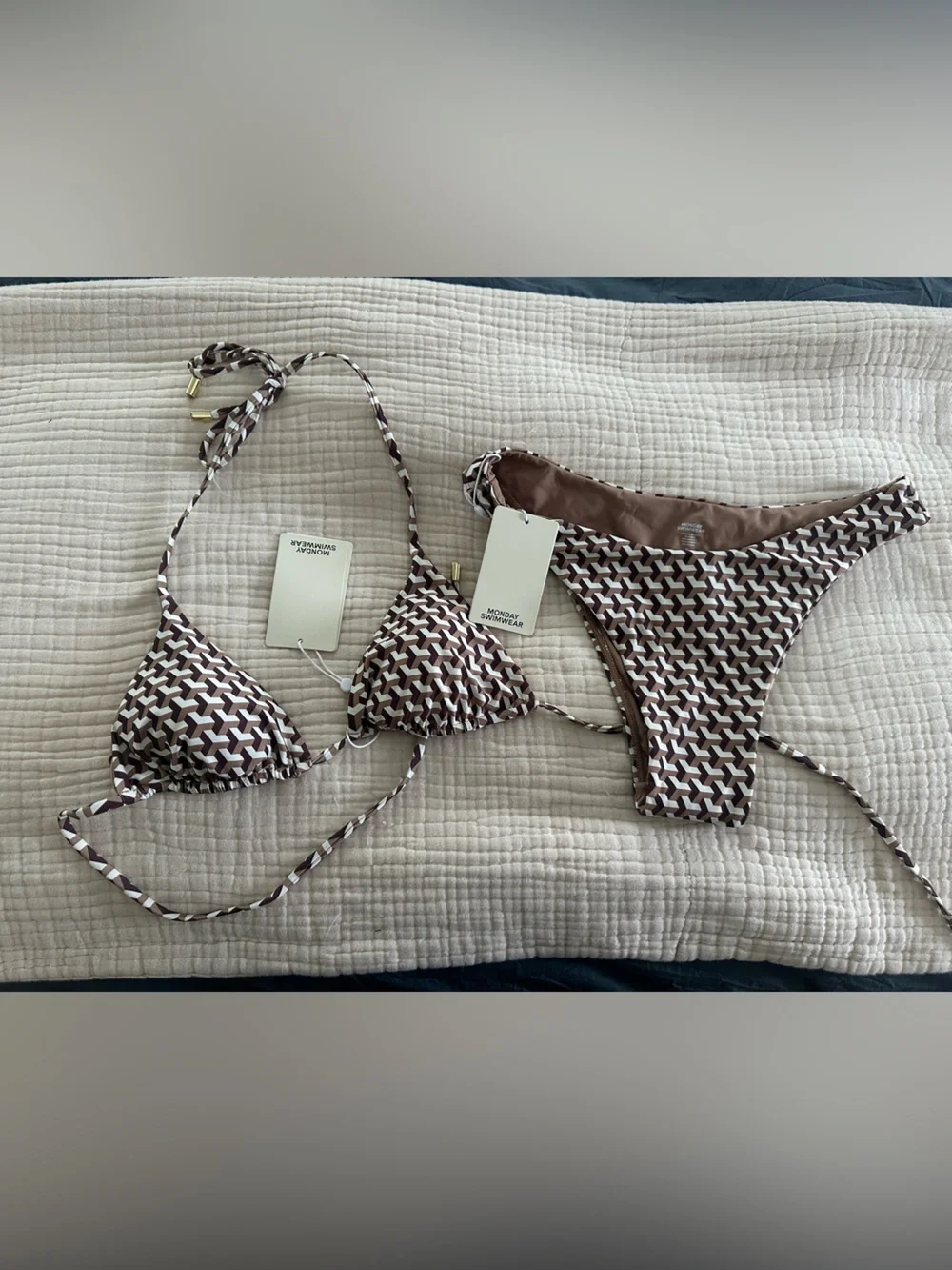 Monday Swimwear Husk Geo Set - NWT